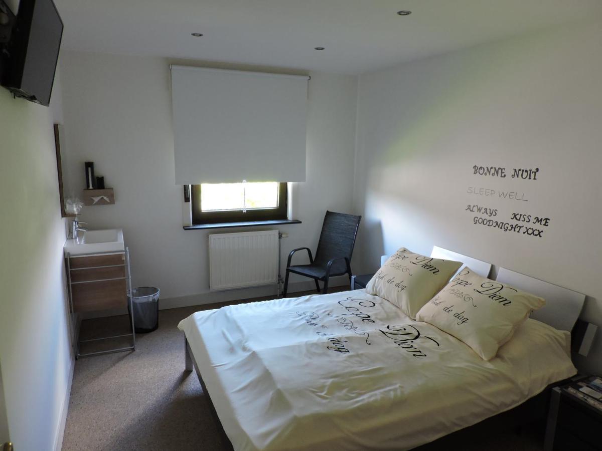 B&B Carpe Diem Maaseik Eksteriør billede